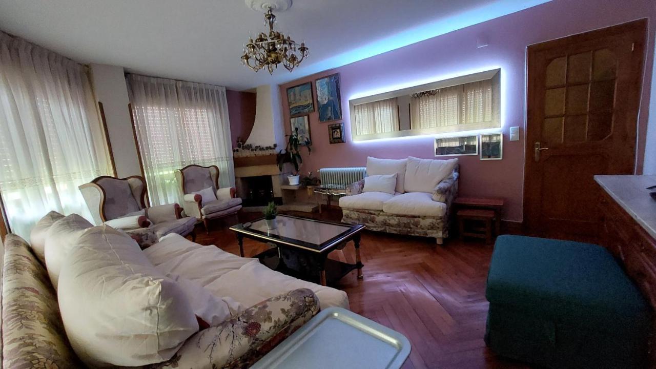 Villa Isabel 2 Llaves Arriondas Exteriér fotografie