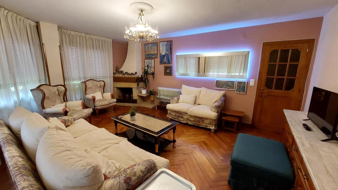 Villa Isabel 2 Llaves Arriondas Exteriér fotografie